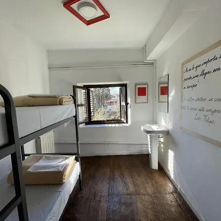 Hostal Albergue de peregrinos El Convento *