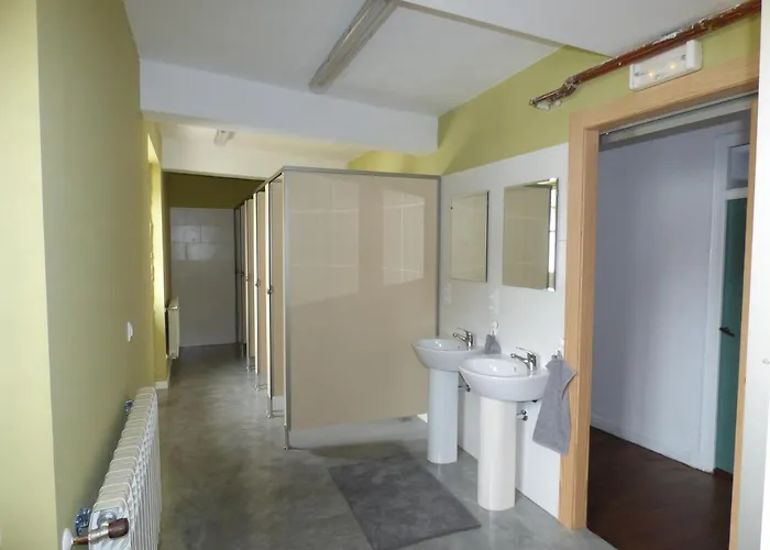 Albergue De Peregrinos El Convento Hostel Santillana del Mar